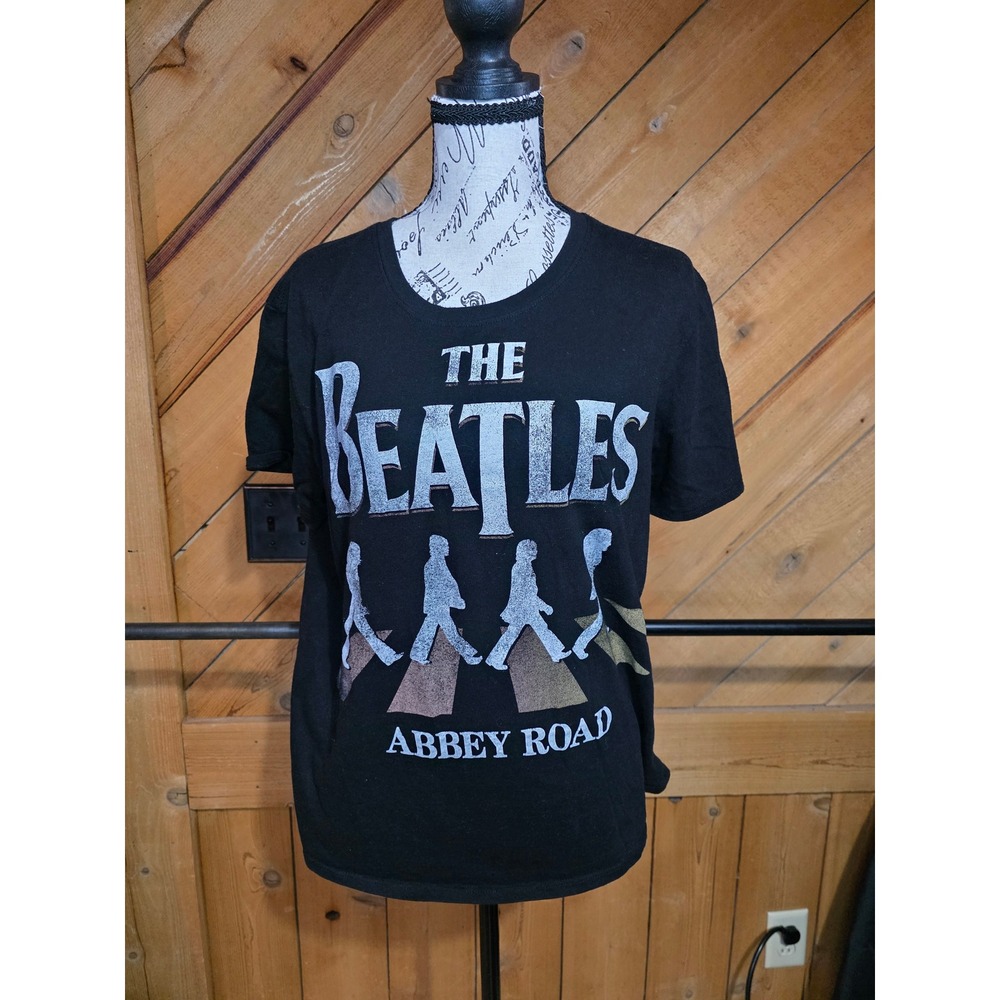 The Beatles Abbey Road Graphic T-Shirt Black Short Sleeve Rock‎ Band Tee Small